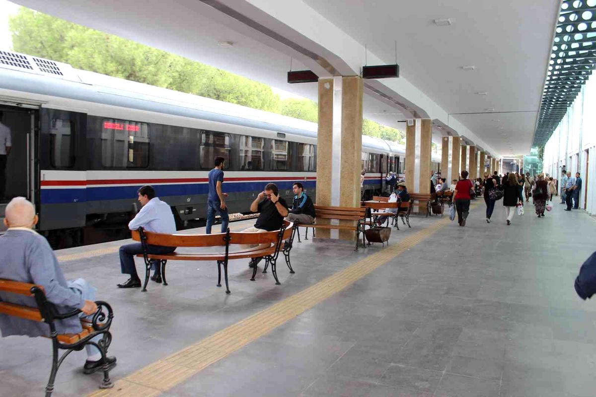Aydın\'da tren ücretleri zamlandı