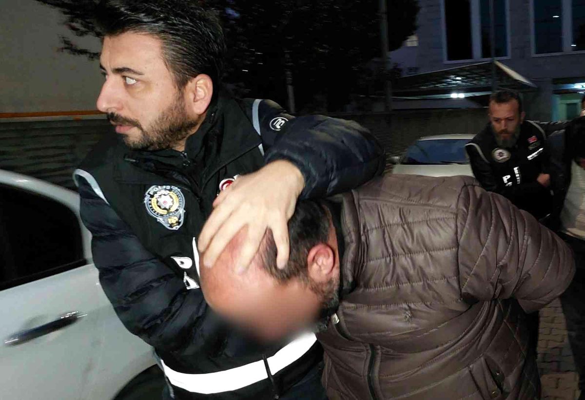 Bafra Ticaret Borsasına silahlı saldırıyla ilgili 5 kişi adliyeye sevk edildi