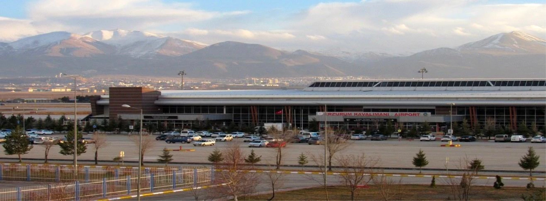 Ekim ayında Erzurum Havalimanı\'nda 68 bin 888 yolcuya hizmet verildi