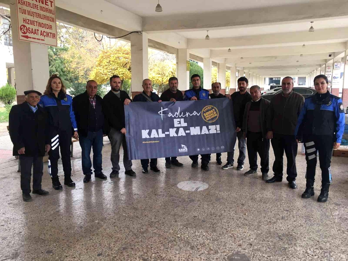 Elazığ polisinin farkındalık çalışmaları sürüyor