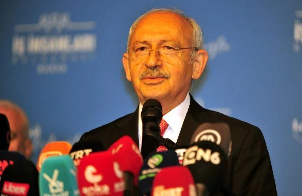 Kılıçdaroğlu, Türk SİHA'larının mucidi Selçuk Bayraktar ile yıllar önce yaptığı görüşmeyi anlattı.