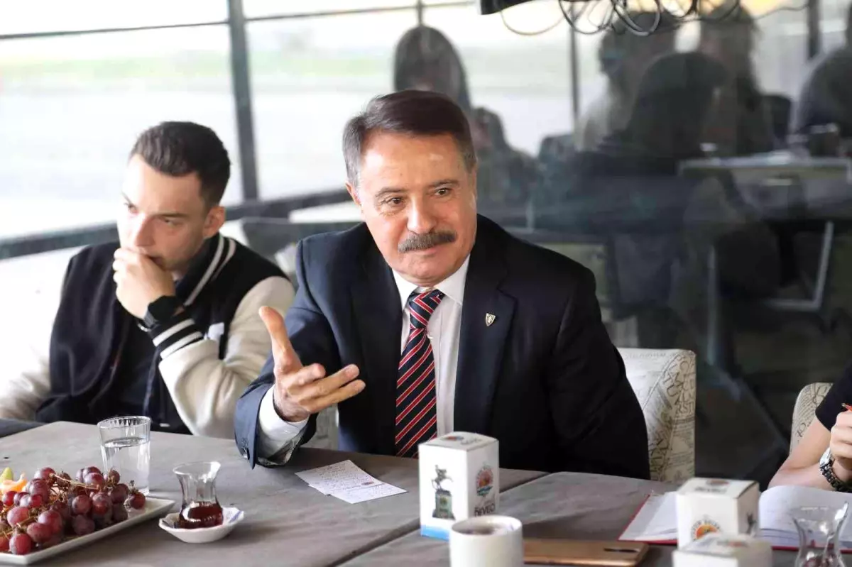 Başkan Deveci\'den öğrencilere \'ikamet\' çağrısı