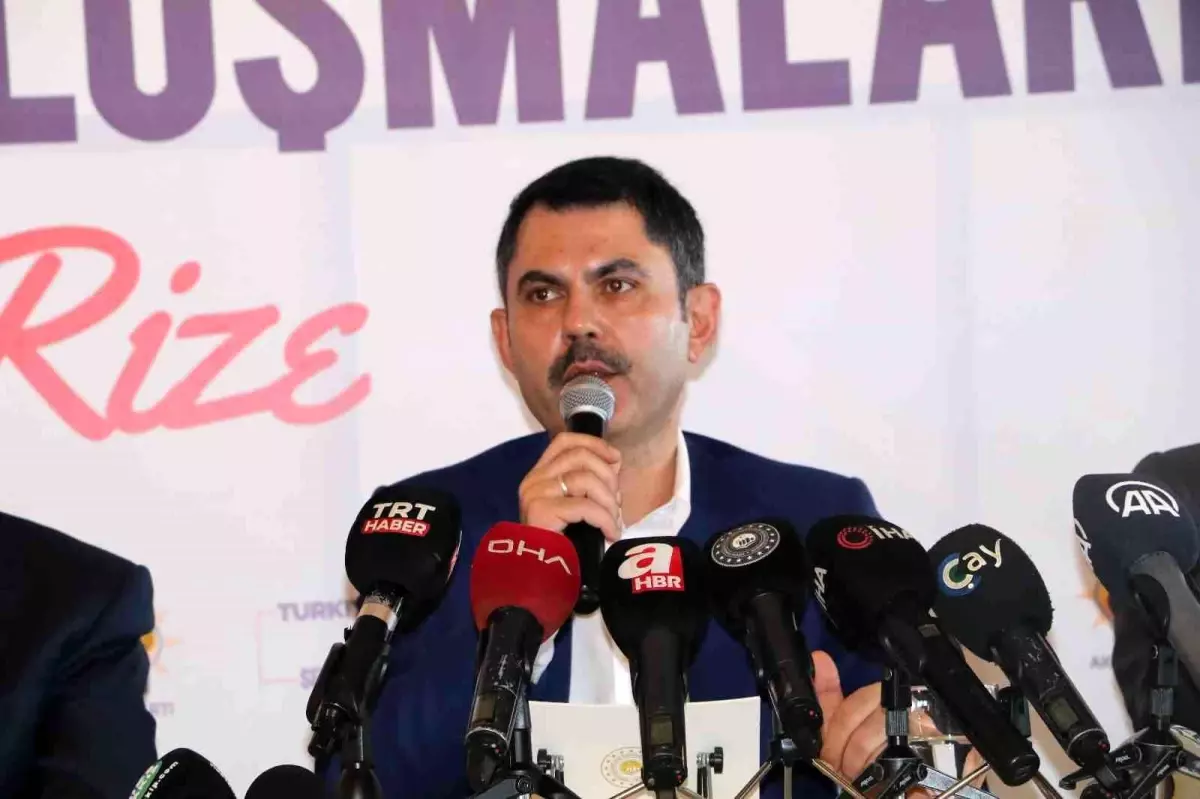 Çevre, Şehircilik ve İklim değişikliği Bakanı Murat Kurum: "2035 yılına kadar tek bir sağlıksız yapı, tek bir çöküntü alanı bırakmayacağız"