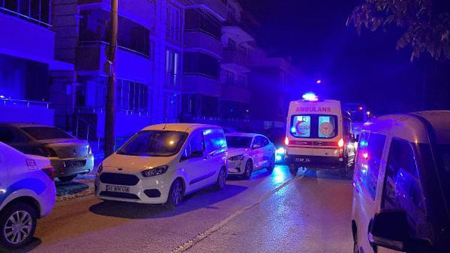 Telefonda eşiyle tartışan adamın son sözü 'Kendimi öldüreceğim' oldu, ekipler harekete geçti Telefonda eşiyle tartışan adamın son sözü 'Kendimi öldüreceğim' oldu, ekipler harekete geçti
