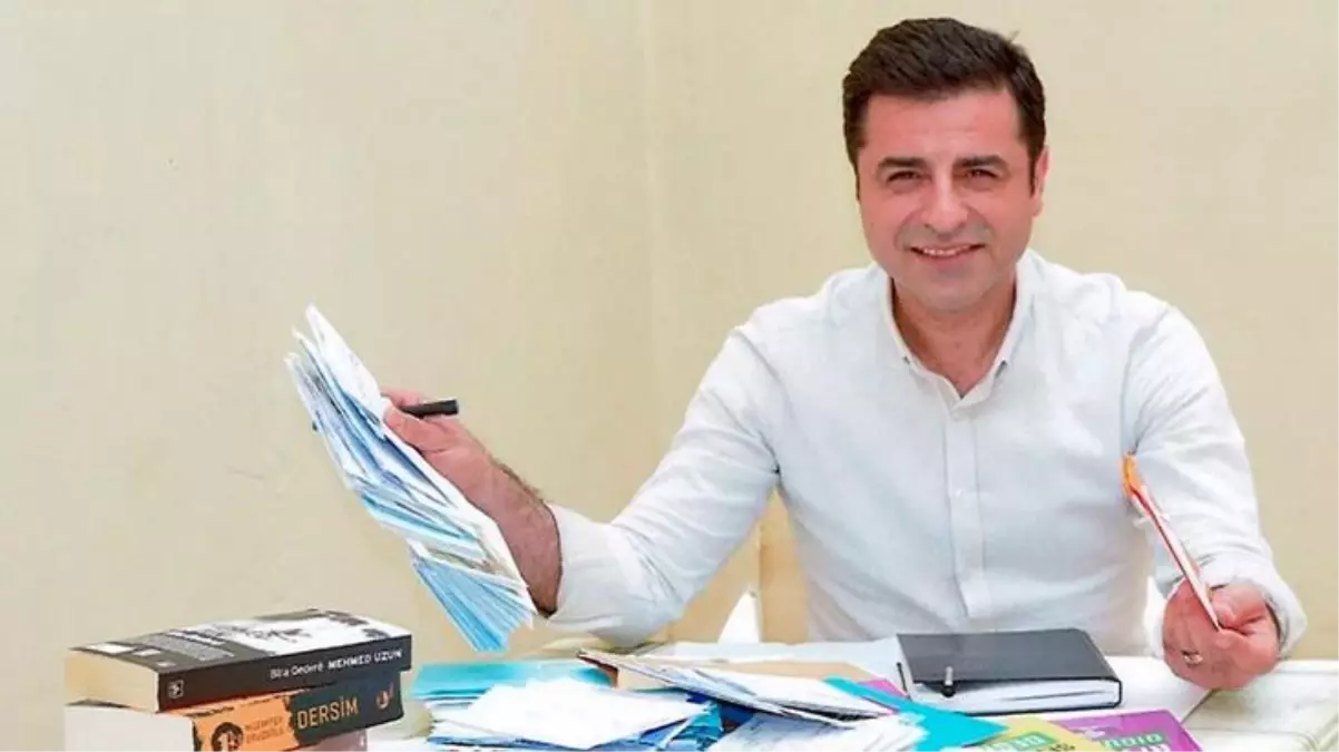 Selahattin Demirtaş, gece yarısı apar topar Diyarbakır\'a götürüldü
