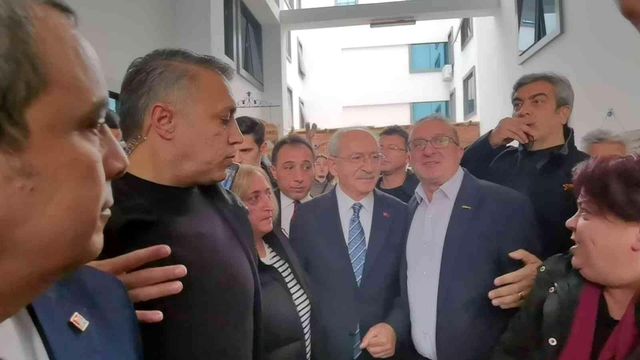 İYİ Partili yöneticiden Kemal Kılıçdaroğlu'na şok sözler: 'HDP'ye karşı sizden de bir dik duruş istiyoruz' İYİ Partili yöneticiden Kemal Kılıçdaroğlu'na şok sözler: 'HDP'ye karşı sizden de bir dik duruş istiyoruz'