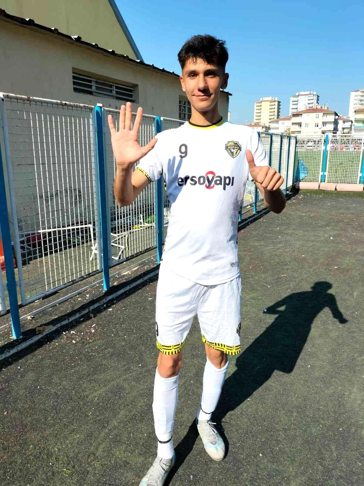 Kocasinan Şimşekspor, Rakibini 16-0 Yendi