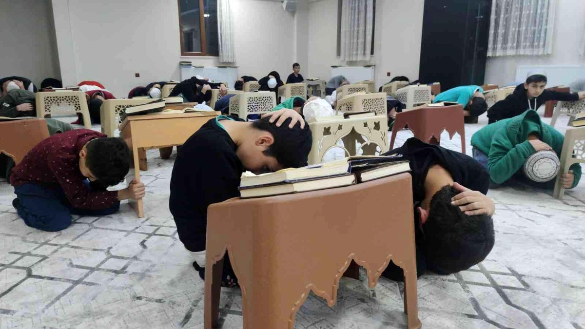 Suluova\'da "çök kapan tutun" tatbikatı yapıldı