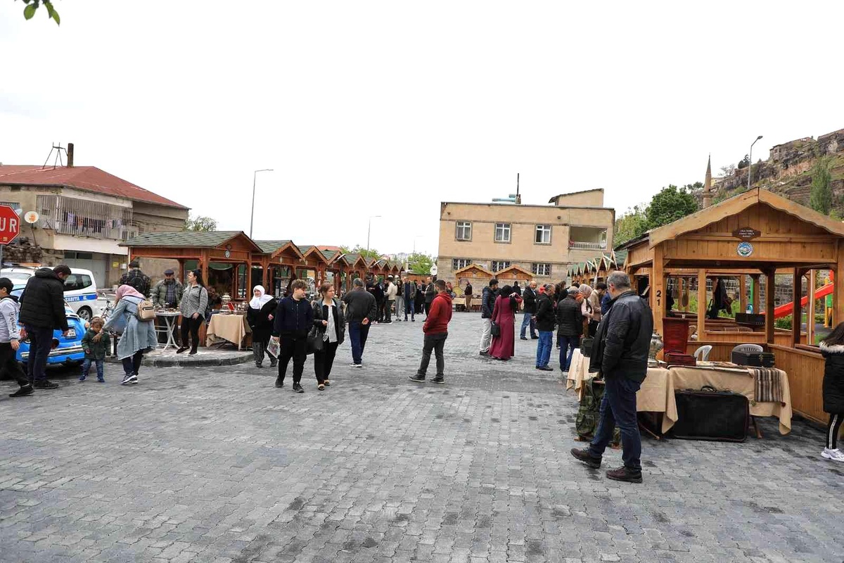Tarihi Talas\'ın Tarihi Pazarı