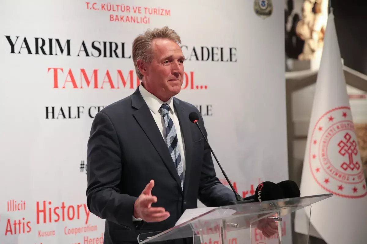 Yurt dışına kaçırılan 6 tarihi eser Türkiye\'ye iade edildi (2)