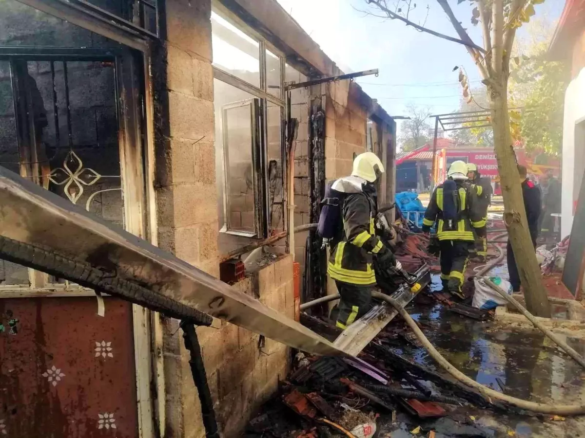 Alevlere teslim olan ev kullanılamaz hale geldi