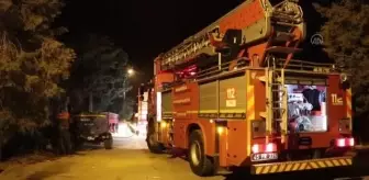 Bir evde sobadan çıkan yangın hasara neden oldu