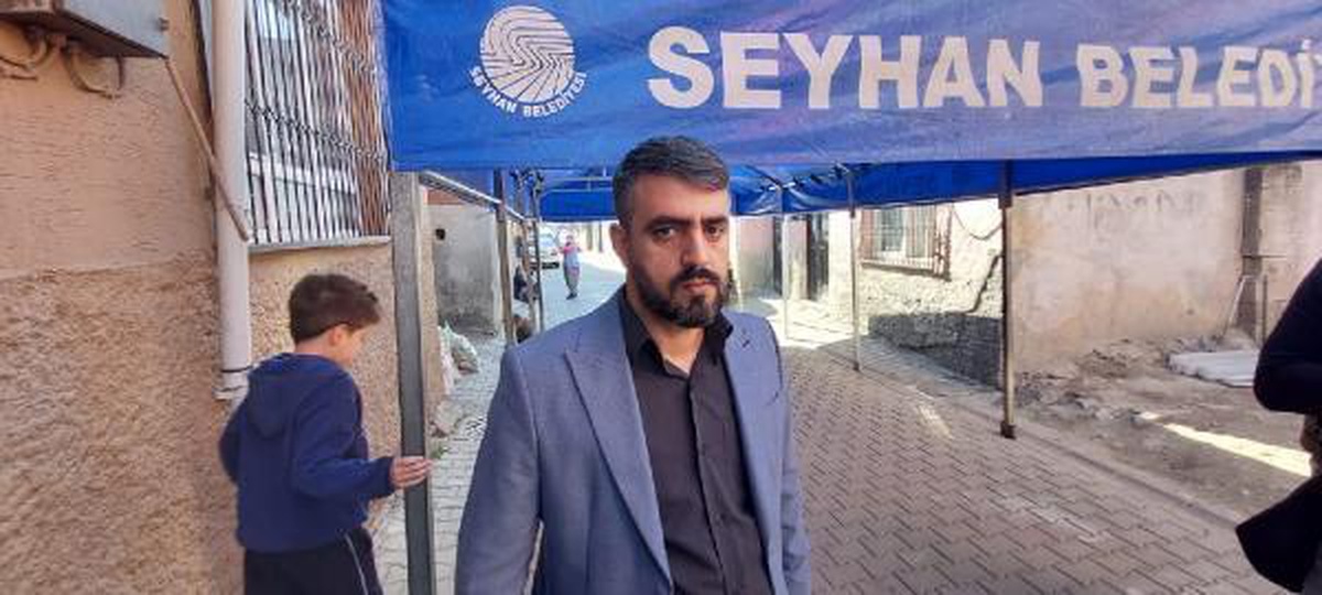 İstiklal Caddesi\'ndeki saldırıda kızıyla ölen Yusuf, mağazadaki eşini bekliyormuş