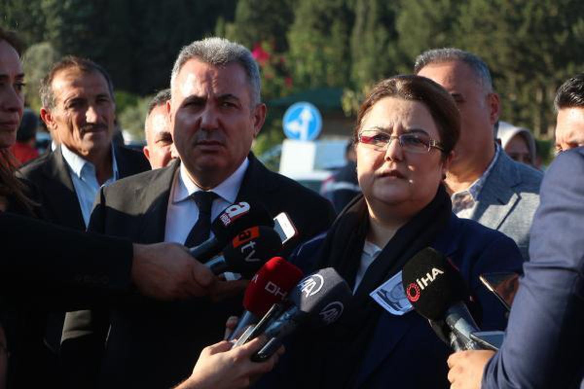 İstiklal Caddesi\'ndeki saldırıda kızıyla ölen Yusuf, mağazadaki eşini bekliyormuş (4)