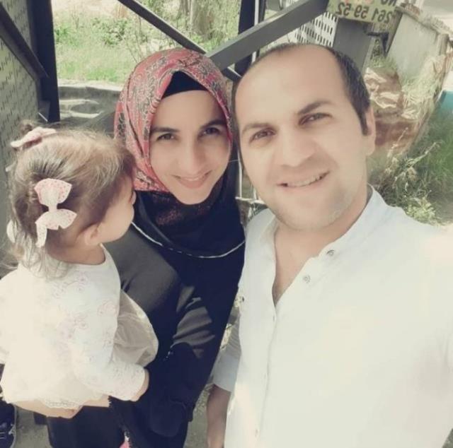 İSTİKLAL'DEKİ SALDIRIDA EŞİNİ VE KIZINI KAYBEDEN MEVLÜDİYE, 'ÜZERİMDE KOCAMLA KIZIMIN KANI VAR' İSTİKLAL'DEKİ SALDIRIDA EŞİNİ VE KIZINI KAYBEDEN MEVLÜDİYE, 'ÜZERİMDE KOCAMLA KIZIMIN KANI VAR'
