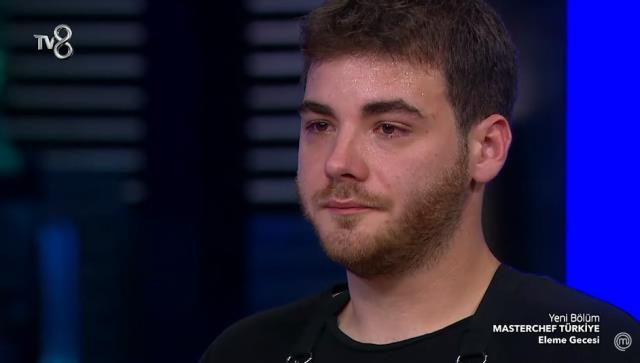 MasterChef Türkiye'de yarışmaya veda eden isim Burak Revanbahş oldu MasterChef Türkiye'de yarışmaya veda eden isim Burak Revanbahş oldu