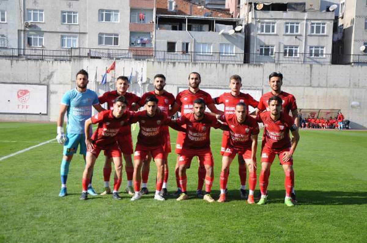 Somaspor yarışı bırakmıyor