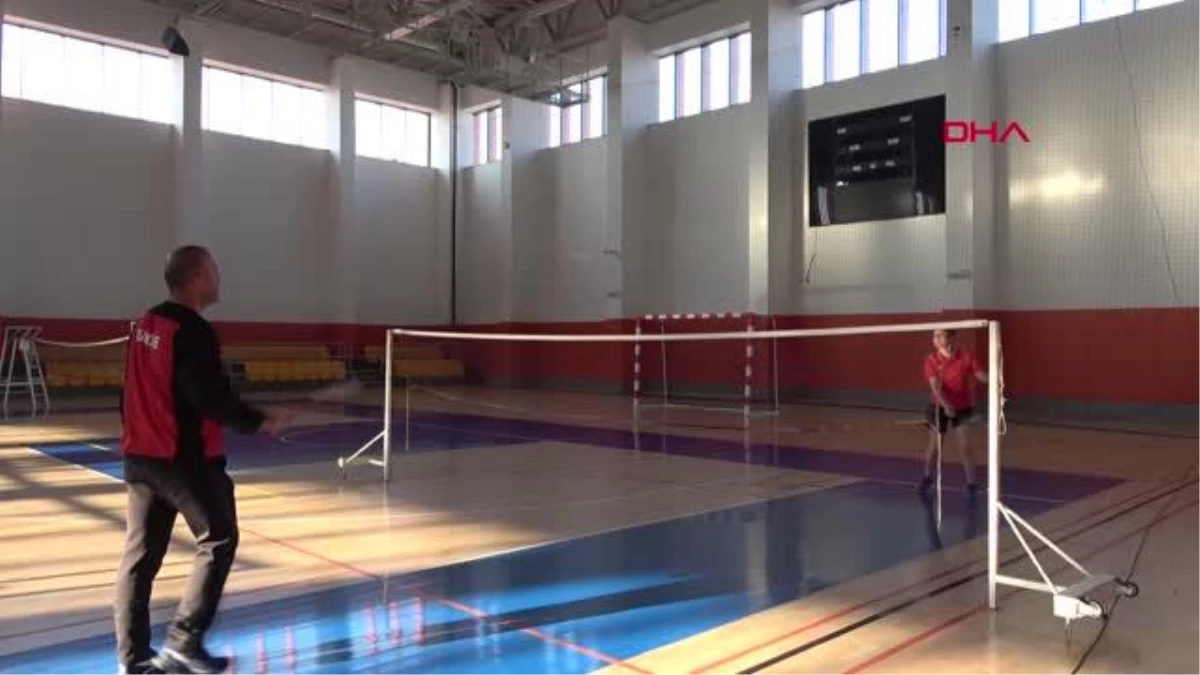 SPOR Para badminton dünya ikincisi Halime Yıldız: Paris Olimpiyatları\'nda altın madalya mazanmak istiyorum