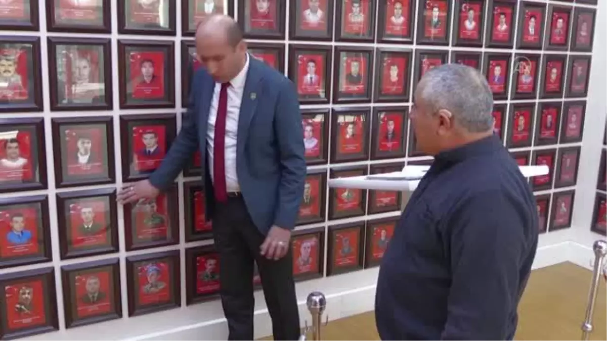 AFYONKARAHİSAR - Terör operasyonunda yaralanan kepçe operatörü altı yıl sonra 'gazilik' unvanına kavuştu