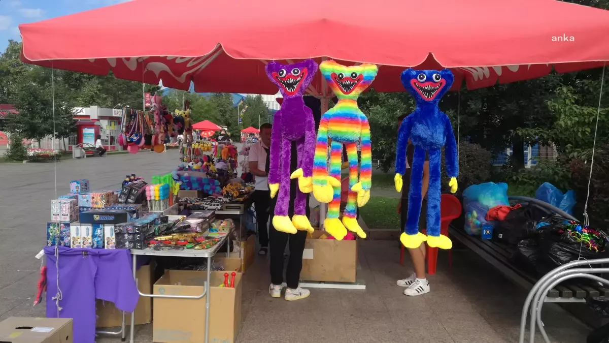 Aile ve Sosyal Hizmetler Bakanlığı, \'Huggy Wuggy\' Oyuncağının Yasaklandığını Duyurdu