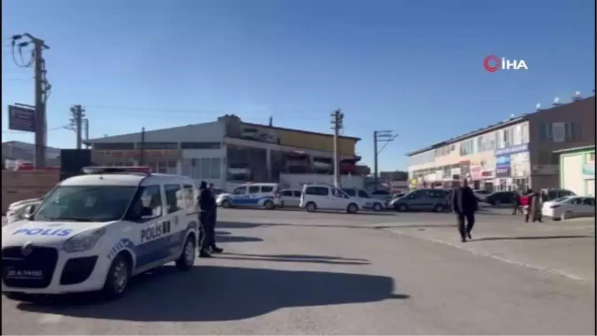 Alacağı para için işten ayrıldığı firmaya gitti, çalışanlara bıçakla saldırdı