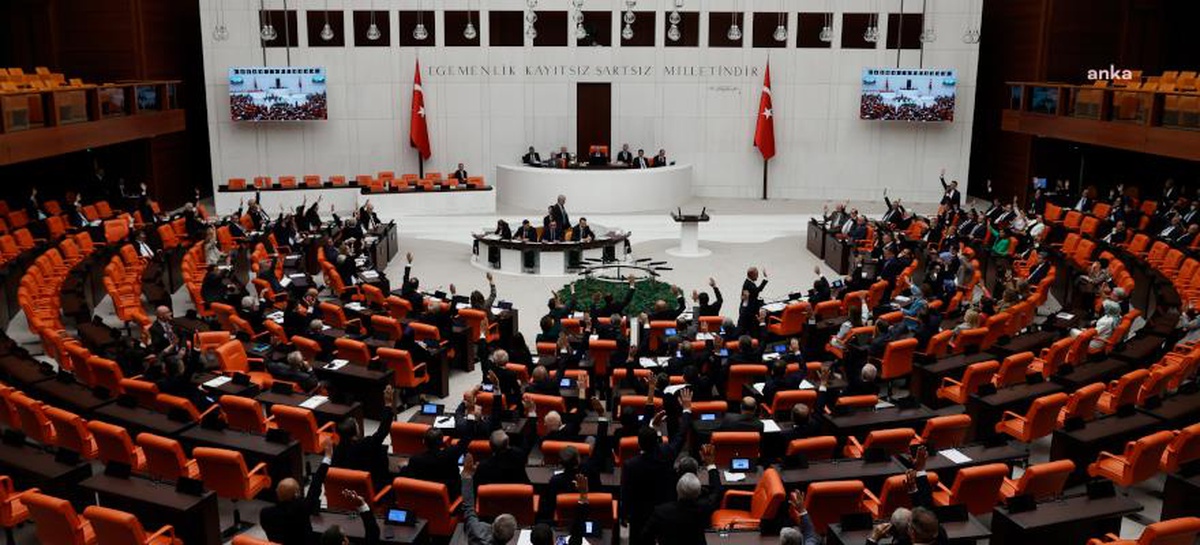 Cemevlerine yönelik düzenlemeleri de içeren teklif, TBMM Genel Kurulunda