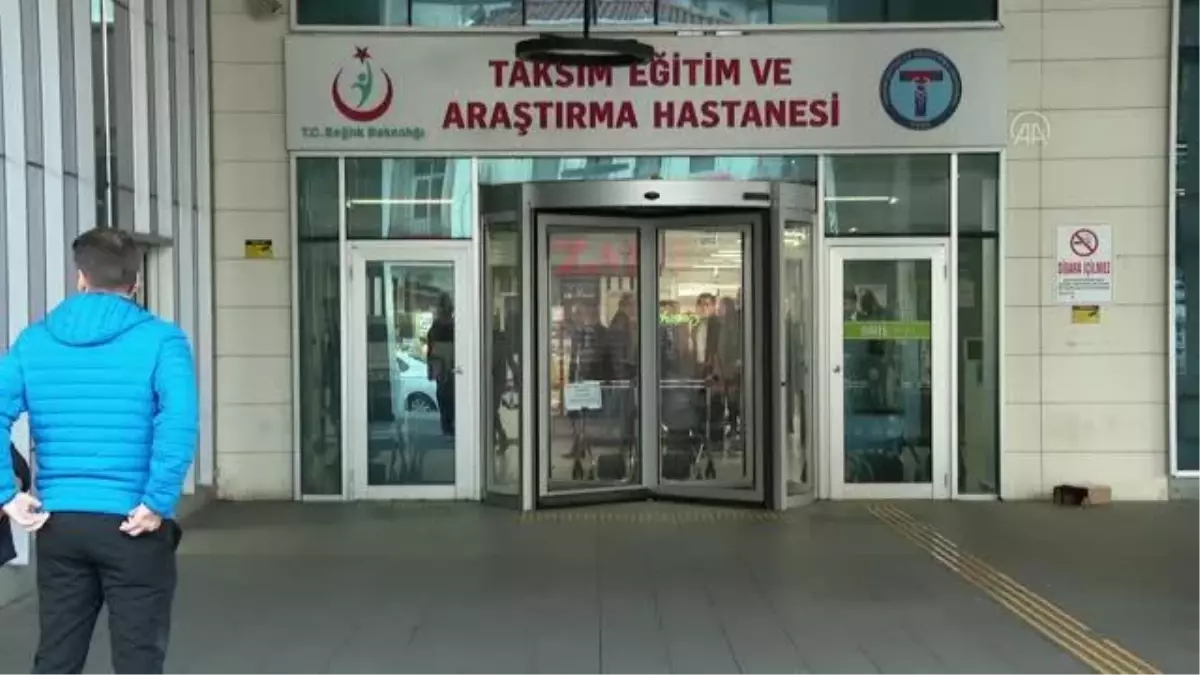 İYİ Parti heyetinden terör saldırısında yaralananların kaldırıldığı hastaneye ziyaret