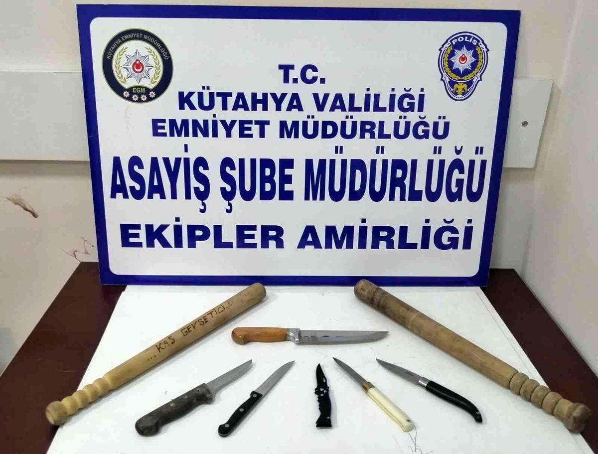 Kütahya\'da şüpheli araç ve şahıslar üzerinde bölge uygulaması