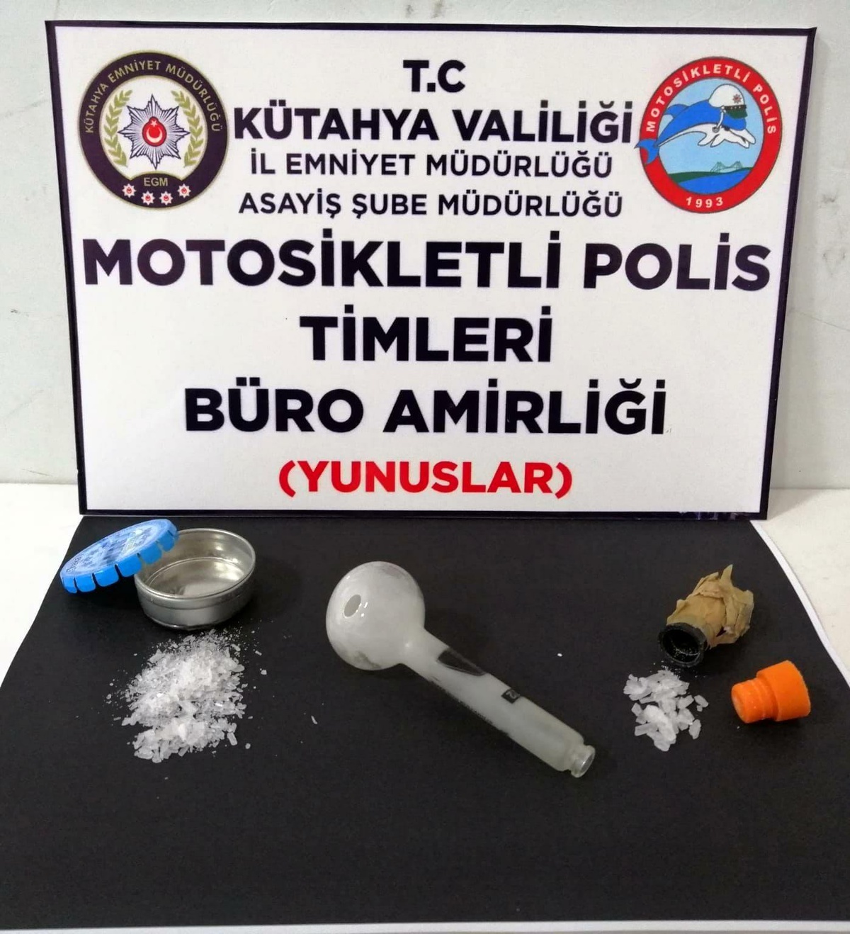 Kütahya\'da Yunus Timlerince 5 kişinin üzerinde uyuşturucu ele geçirildi