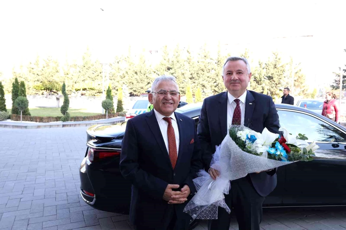 Moldova Ankara Büyükelçisi\'nden Başkan Büyükkılıç\'a ziyaret