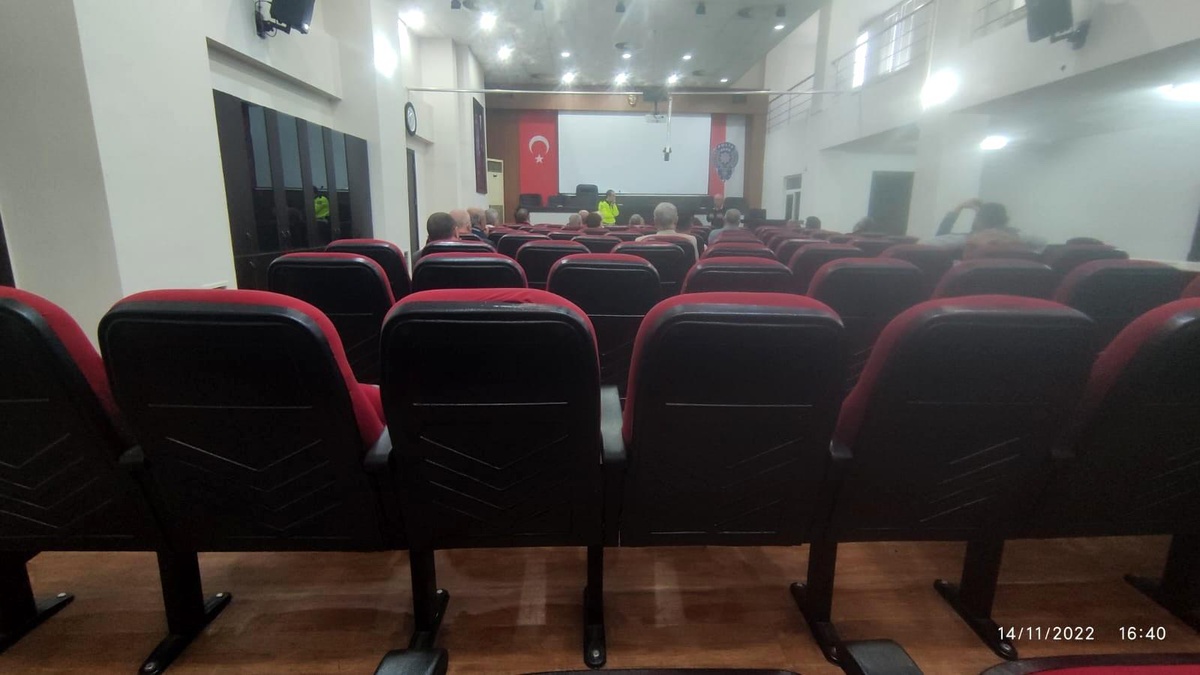 Muğla\'da fahri trafik müfettişlerine eğitim verildi