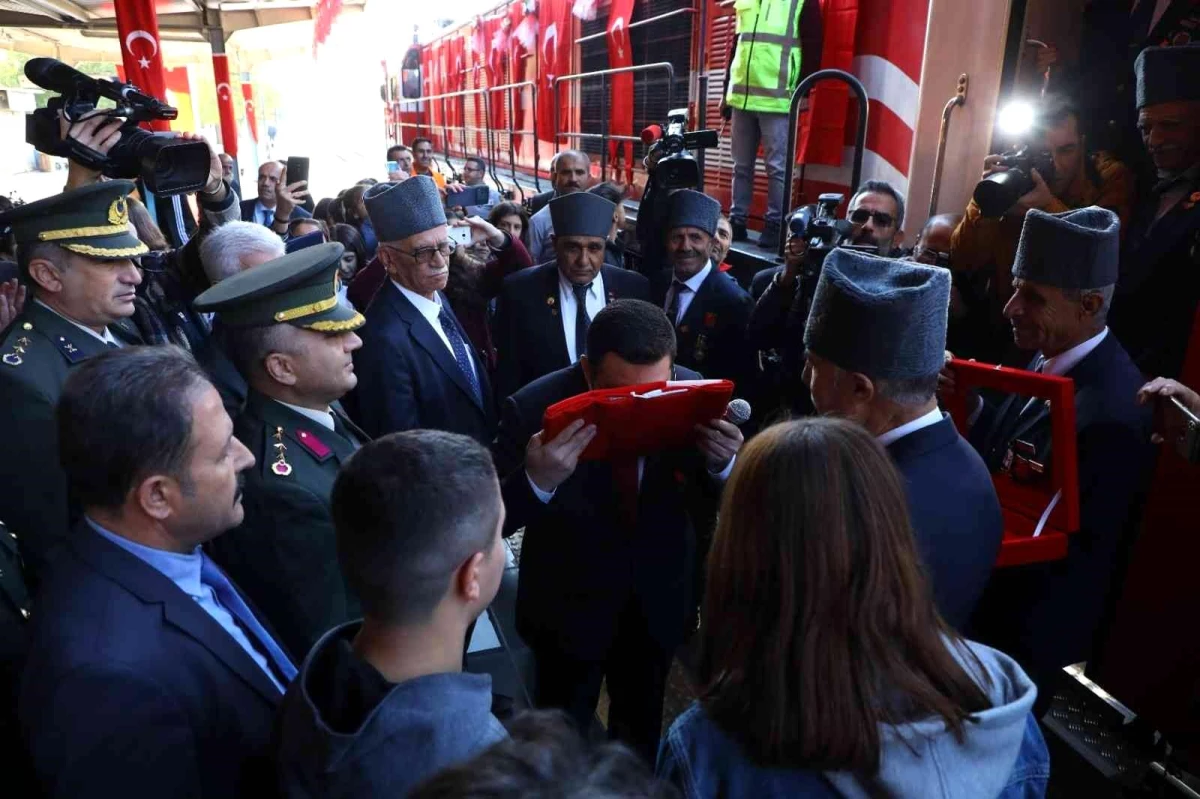 Mustafa Kemal Atatürk\'ün Diyarbakır\'a gelişinin 85. yıldönümü temsili karşılama ile kutlandı