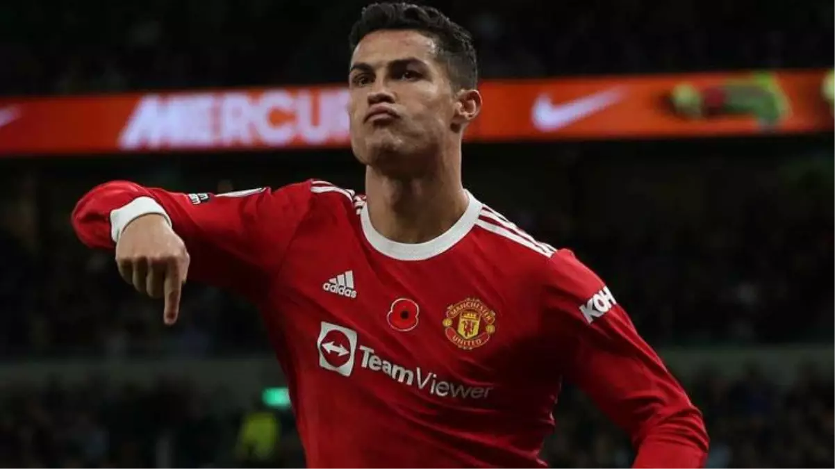 Cristiano Ronaldo\'nun Manchester United\'ı hedef aldığı röportajda ikinci perde: Yeni doğan kızımın hastalığına inanmadılar