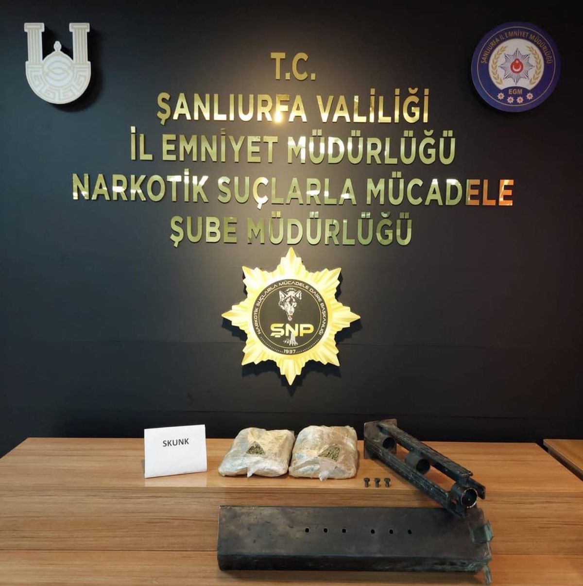 Şanlıurfa\'da uyuşturucu operasyonunda 2 şüpheli yakalandı