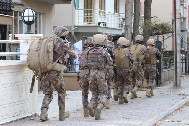 Sosyal medyada Eskişehir haritası üzerinde sayaçlı bomba görseli paylaşan kadın tutuklandı Sosyal medyada Eskişehir haritası üzerinde sayaçlı bomba görseli paylaşan kadın tutuklandı