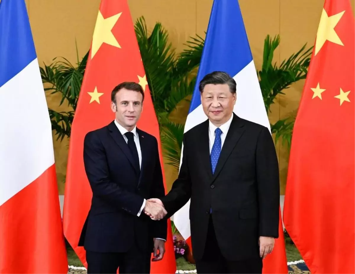 Xi, Fransa Cumhurbaşkanı Macron\'la Görüştü