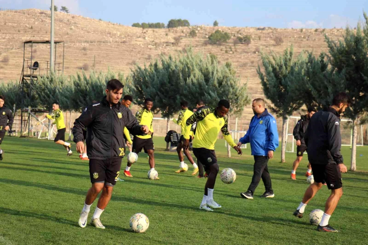 Yeni Malatyaspor\'da Pendikspor maçı hazırlıkları sürüyor