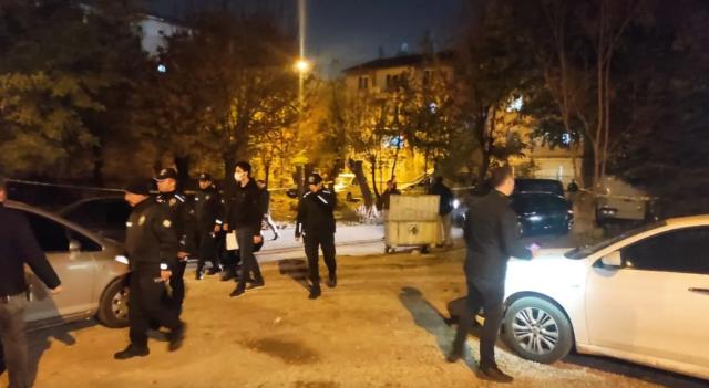 Ankara'da öldürülen 5 Afganlının katil zanlısının Afganistan'a kaçtığı belirlendi Ankara'da öldürülen 5 Afganlının katil zanlısının Afganistan'a kaçtığı belirlendi