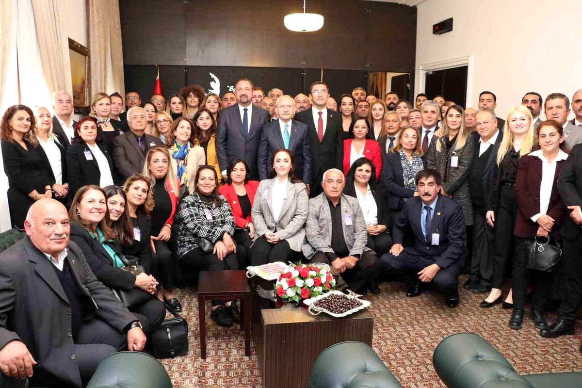 Başkan Gümrükçü ve beraberindeki heyetten Ankara çıkarması