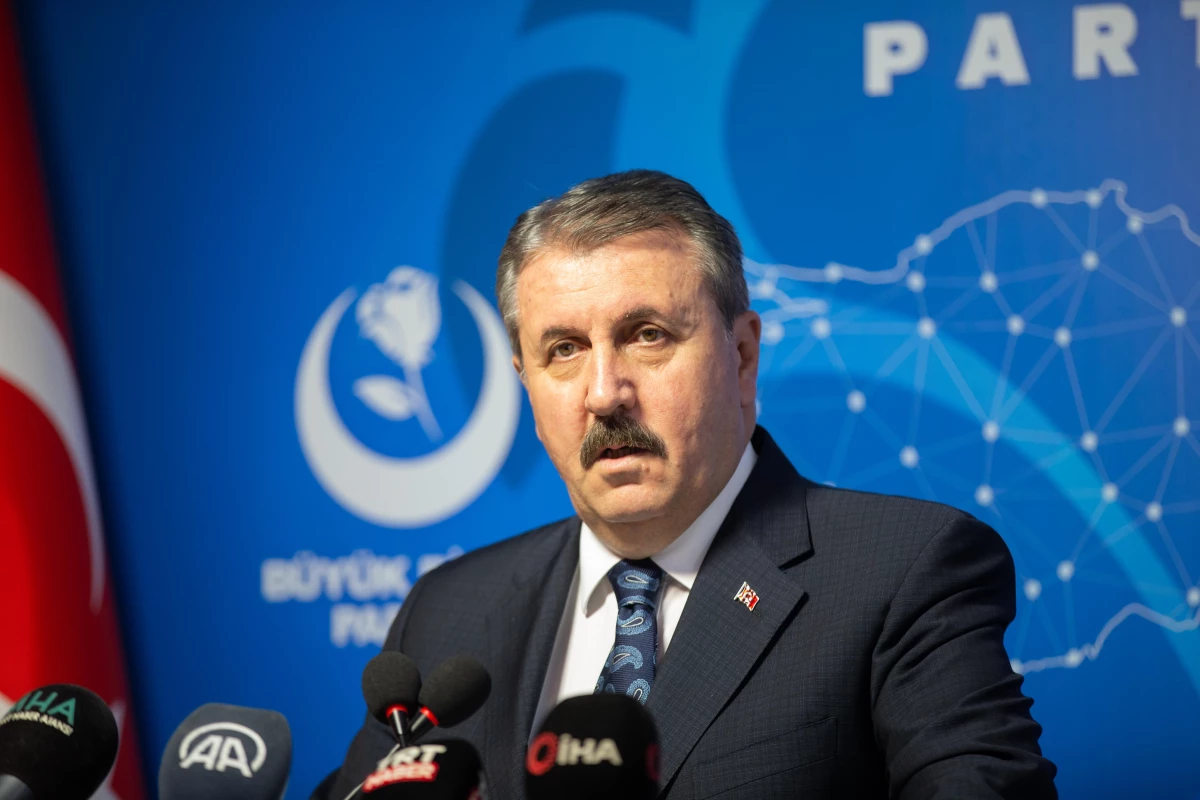 BBP Genel Başkanı Destici\'den, İstanbul\'daki terör saldırısına ilişkin değerlendirme Açıklaması