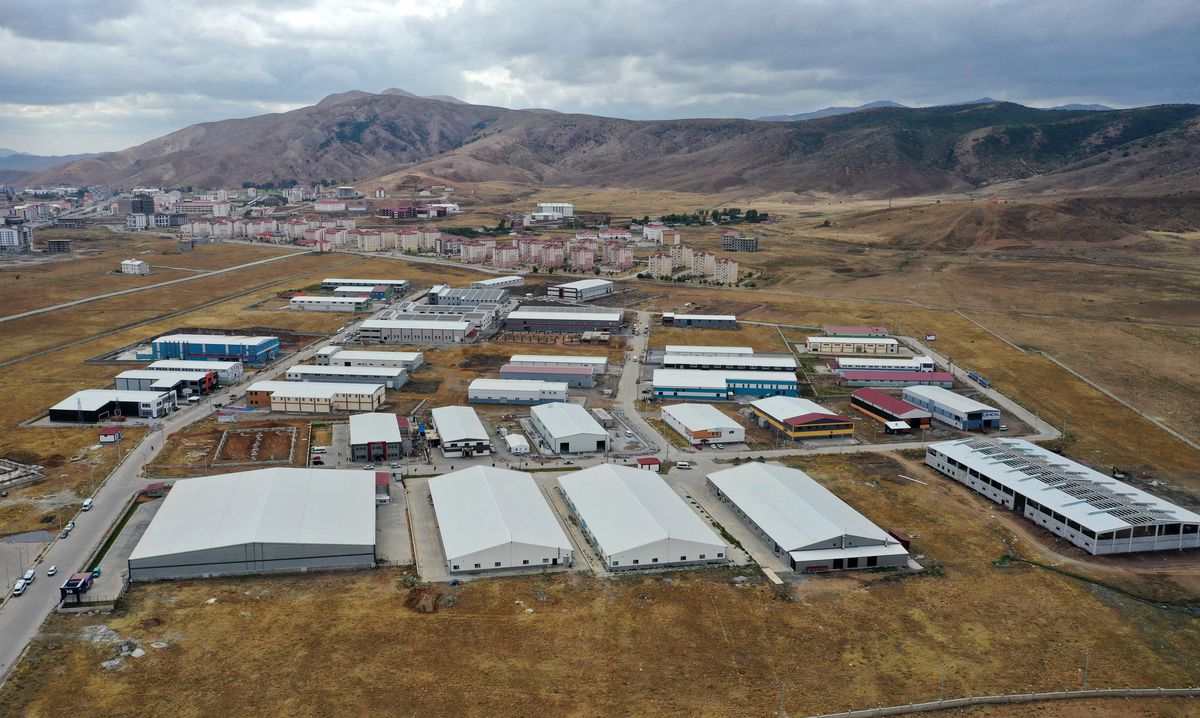 Bitlis OSB, 55 fabrikanın faaliyete geçmesiyle 7 bin kişiye istihdam sağlayacak