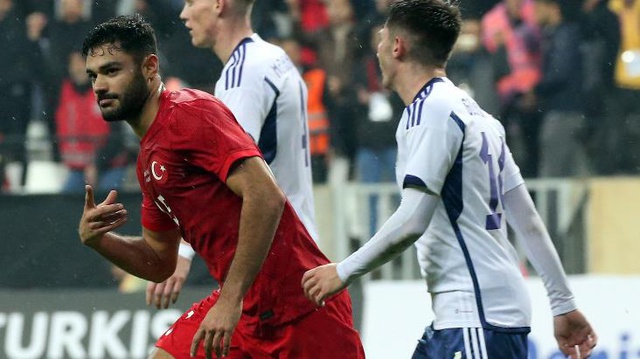 Güzel prova! A Milli Futbol Takımımız, özel maçta İskoçya'yı 2-1'lik skorla mağlup etti Güzel prova! A Milli Futbol Takımımız, özel maçta İskoçya'yı 2-1'lik skorla mağlup etti