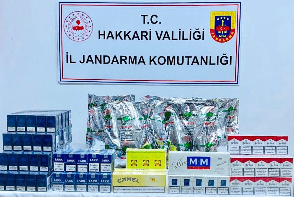 Hakkari\'de gümrük kaçağı sigara ele geçirildi