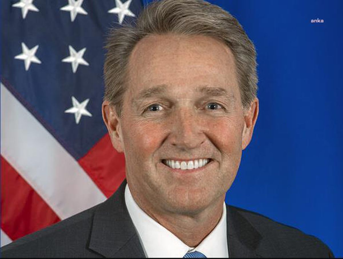 Jeffry Flake: 2021-2022 Eğitim Yılında ABD\'deki Türk Öğrencilerin Sayısının Artmasından Memnuniyet Duyduk