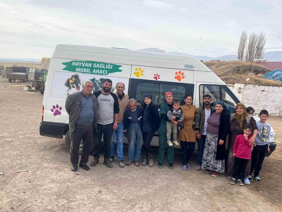 Kars\'ta sokak hayvanlarını mobil araçla hizmet veriliyor