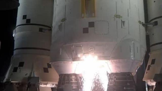 NASA'nın Orion uzay aracını taşıyan Artemis I başarıyla fırlatıldı NASA'nın Orion uzay aracını taşıyan Artemis I başarıyla fırlatıldı