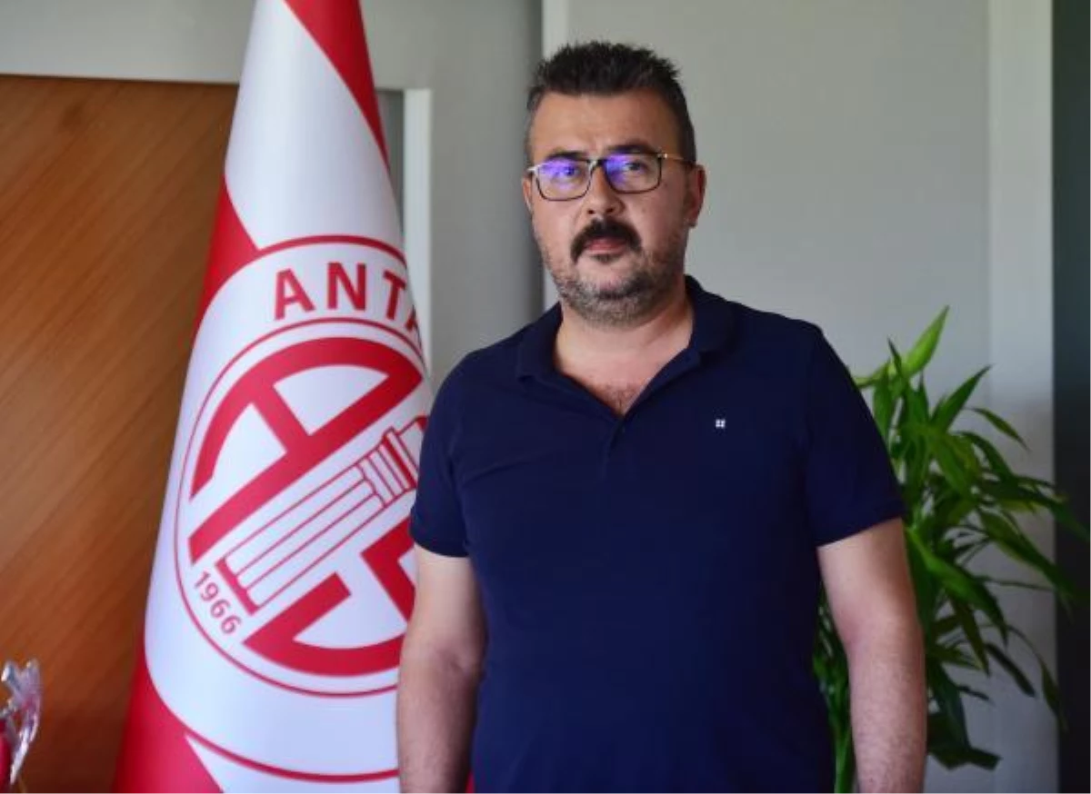 Antalyaspor Başkanı Çetin: Haji Wright, Türkiye\'nin en formda golcülerinden biri