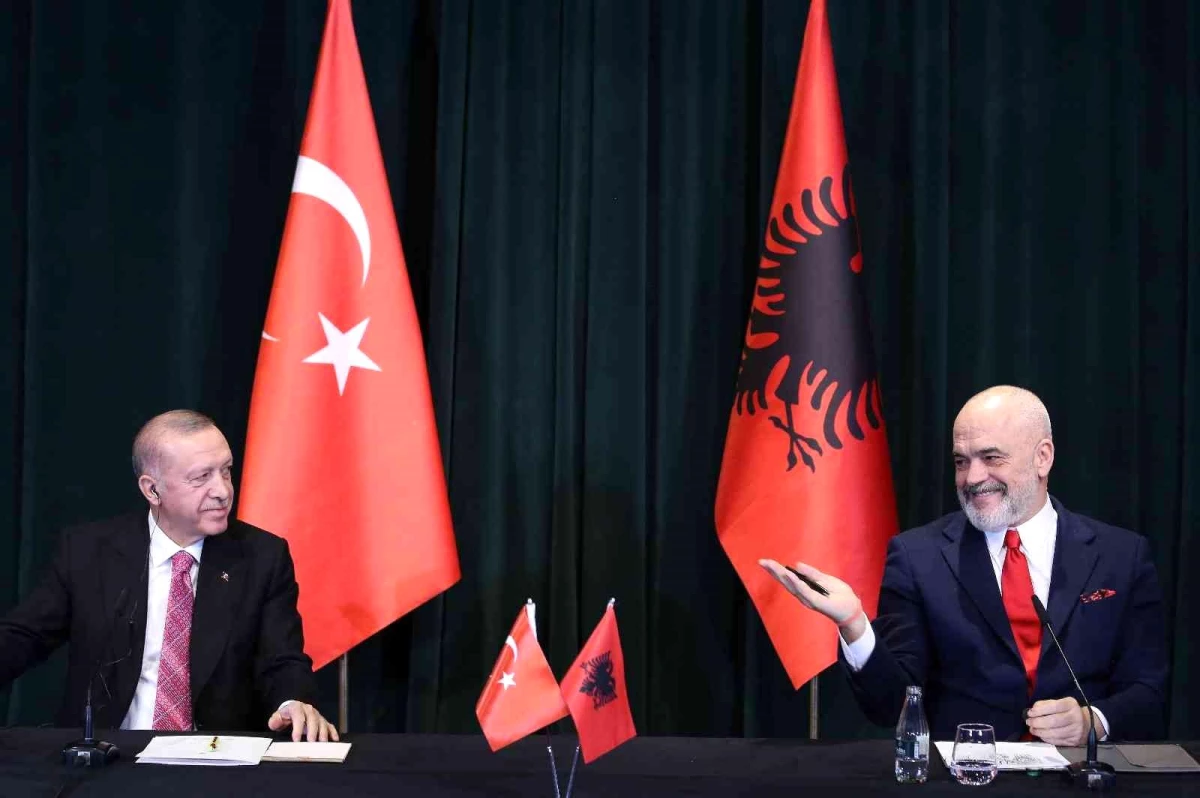 Arnavutluk Başbakanı Rama\'dan, Cumhurbaşkanı Erdoğan ve Guterres\'e tahıl anlaşması tebriği