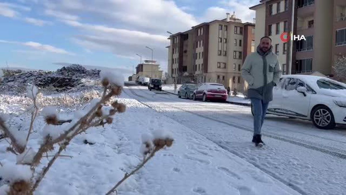 Beyaz gelinliğini giyen Sarıkamış'tan kartpostallık manzaralar