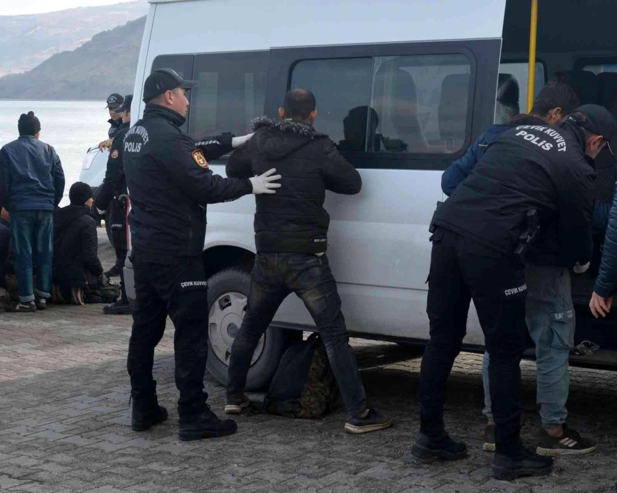 Bitlis\'te 31 düzensiz göçmen yakalandı